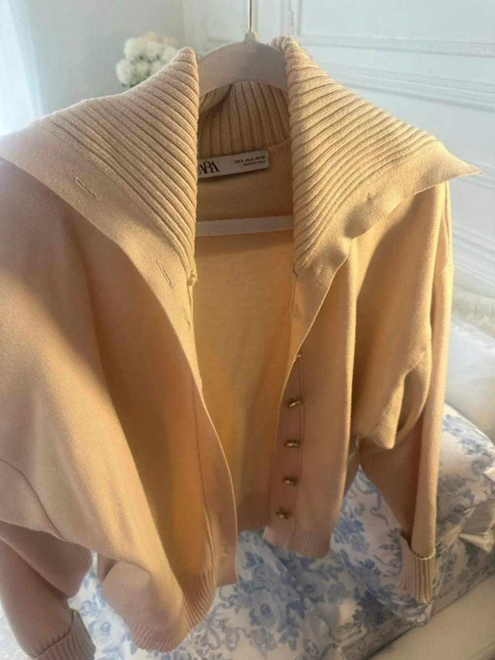Zara Cream Button-Up Ribbed Collar Cardigan - Picture 4 of 5